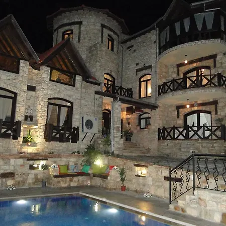 The Stone Castle Boutique 4* Ağaçlı