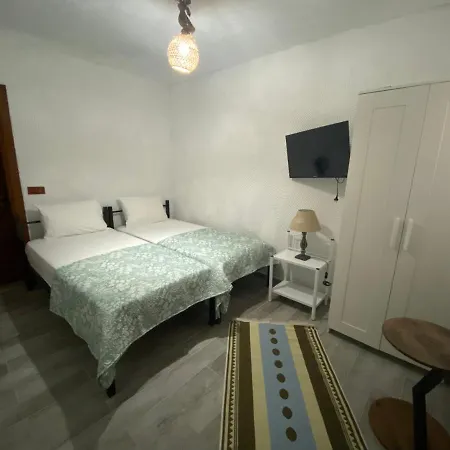 Otel The Stone Castle Boutique Ağaçlı