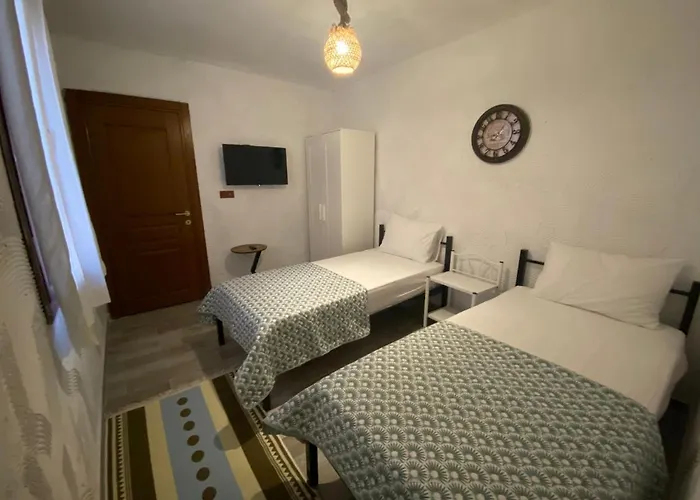 The Stone Castle Boutique 4* Ağaçlı