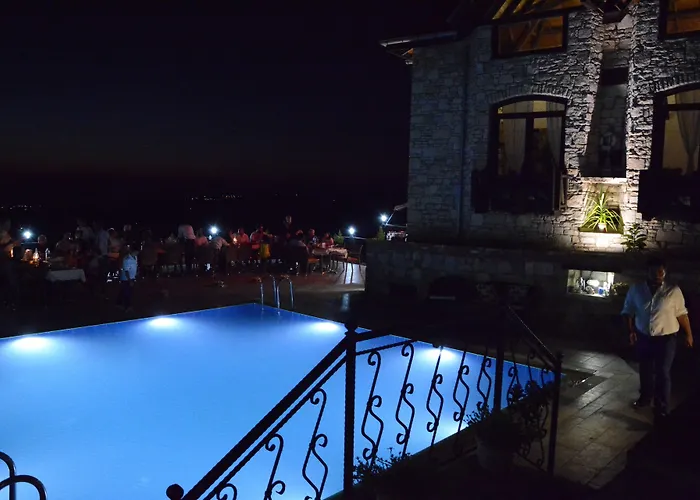 The Stone Castle Boutique 4* Ağaçlı