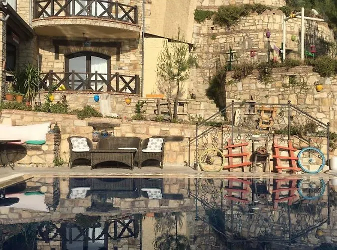 Hotel The Stone Castle Boutique 4*